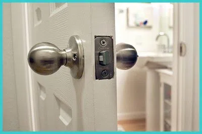 Advanced Locksmith Service Thonotosassa, FL 813-336-2858 - 14-unlock-door
